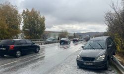 Çorum’da dolu yağışı kazaya neden oldu: 10 yaralı