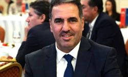 AK Parti'li Durmuş görevden alındı ama 'makam aracını kullanmaya devam ediyor'