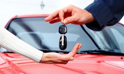 İkinci el araç alacaklar için hayati uyarı! Bu 7 maddeyi bilmeyen binlerce lira kaybediyor