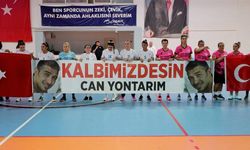 Trafik kazasında hayatını kaybeden hentbolcu unutulmuyor