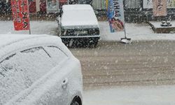 Çelikhan ilçesine yılın ilk kar yağışı başladı