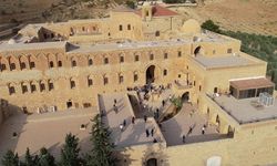 Medeniyetler şehri Mardin ara tatilde ziyaretçilerle doldu