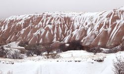 Kapadokya'da mevsimin ilk karı yağdı