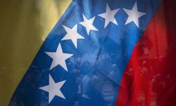 Venezuela: ABD'nin tüm tehditlerine "başı dik" şekilde karşılık veriyoruz