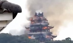 1500 yıllık tapınak kül oldu