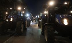 Yunanistan'ın başkenti Atina'da çiftçiler eylem yaptı