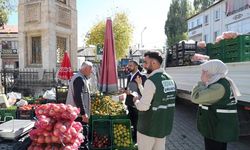 Köy köy dolaşan Yeşilay gönüllüleri bağımlılıkla mücadele bilinci aşılıyor