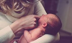 Doğum izninde kritik eşik: AK Parti tarih verdi, süreler tamamen değişiyor