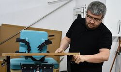 Serebral palsili oğlu için ürettiği ekipmanlar diğer hastalara da umut oldu