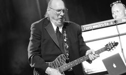 Efsanevi gitarist Steve Cropper hayatını kaybetti