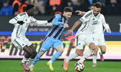 Bol kartlı, bol gollü futbol şöleninde Beşiktaş, Trabzonspor'u elinden kaçırdı