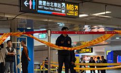 Metroda dehşet! Sis bombası atıp rastgele saldırdı: 3 ölü