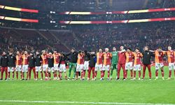 Fenerbahçe'nin mutluluğu kısa sürdü, Galatasaray liderliği geri aldı