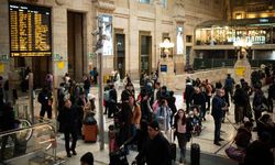 İtalya’da ülke genelindeki grev sebebiyle tren seferleri aksadı