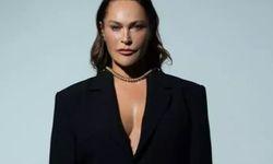 Hülya Avşar ölümden döndü: Lüks otomobiliyle kaza yaptı