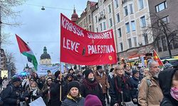 İsveç'te İsrail'in Gazze'ye devam eden saldırıları protesto edildi