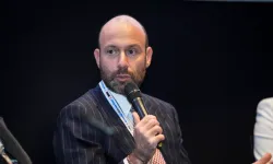 Onur Güvenatam kimdir, aslen nereli? Hande Erçel'in sevgilisi olduğu söylenen Onur Güvenatam kaç yaşında?