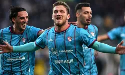 Galatasaray Icardi'nin yerine Beşiktaşlı golcüye göz dikti!