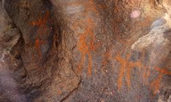 Kayseri'de Neolitik Çağ'a ait olduğu değerlendirilen insan figürlü kaya resimleri keşfedildi