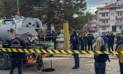 Uşak'ta mide bulandıran olay: Kanalizasyondan cenin çıktı