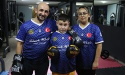 Özel birey Alptuğ Ali'nin mutluluğu için ailece spora başladılar