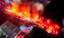 Esenyurt'ta korkutan fabrika yangını: Patlamalar peş peşe geldi