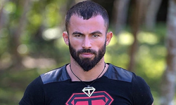 Turabi müzikte ısrarcı! 'For You' çıktı, ortalık karıştı