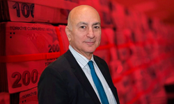 Mahfi Eğilmez’den kritik uyarı: Bu üç risk dünyanın başına bela oldu