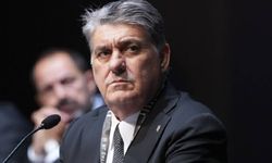 'Panik yok!' Taraftardan istifa tepkisine 5 transfer için tarih verdi