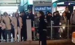 Tramvay durağında "Terörsüz Türkiye" sürecini eleştiren polise 3 yıl hapis talebi