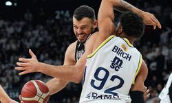 Fenerbahçe Beko, Beşiktaş GAİN'in 13 maçlık serisine son verdi