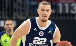 Başakşehir Koleji'nin ABD'li oyuncusu Türk vatandaşı oldu