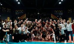 Sultanlar Ligi'nde Eczacıbaşı, Vakıfbank'ı farklı geçti: 3-1