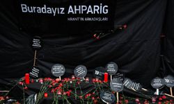 Hrant Dink suikastinin 19. yılında kar altında anıldı: 'Buradayız Ahparig'