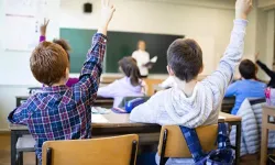 Özel okul fiyatları zirve yaptı, aileler çözümü yurtdışında arıyor