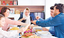 İleri yaşta oruç tutarken beslenme yönetimine dikkat