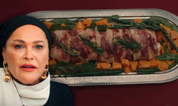 Domuz eti sahnesi dizinin sonunu mu getiriyor? Darbe üstüne darbe!