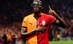 Osimhen durdurulamıyor! Gol makinesi sahada basmadık yer bırakmadı