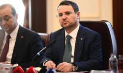 Bakan Gürlek'ten ilk icraat: Sosyal medyada yorum yapmak isteyenin kimliği belli olacak