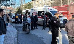 Küçükçekmece'de polislere bıçaklı saldırı: 4 polis yaralandı