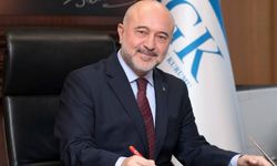 Düşük maaşı, emeklilerin uzun yaşamasına bağlayan SGK Başkanı görevden alındı