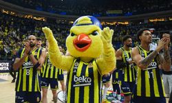 Pota derbisinde gülen taraf Fenerbahçe Beko oldu