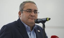 AK Parti'ye geçeceği iddia edilen CHP'li Keçiören Belediye Başkanı istifa etti