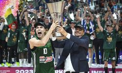 Ergin Ataman'ın liderliğinde Panathinaikos, Yunanistan Kupası'nda şampiyon oldu
