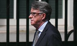 İngiltere'nin eski ABD elçisi gözaltına alındı