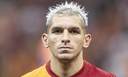 Galatasaray tribünlerinden Torreira desteği! 'Yalnız değilsin' diyecekler