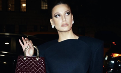 Serenay Sarıkaya kırmızı halıyı yaktı geçti! Paris'te olay oldu