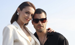 Akın Akınözü ve Serra Arıtürk kalpleri çaldı: Hayranları bu kareye eridi