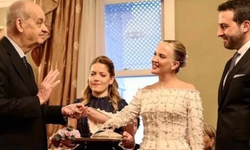 İYİ Partili Türkkan’ın kızının nişanında sürpriz! İlker Başbuğ yüzükleri taktı