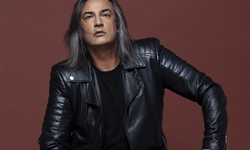 Şarkıcı Çelik o yoruma çok kızdı! 'Ne boş sözü severim ne de....'